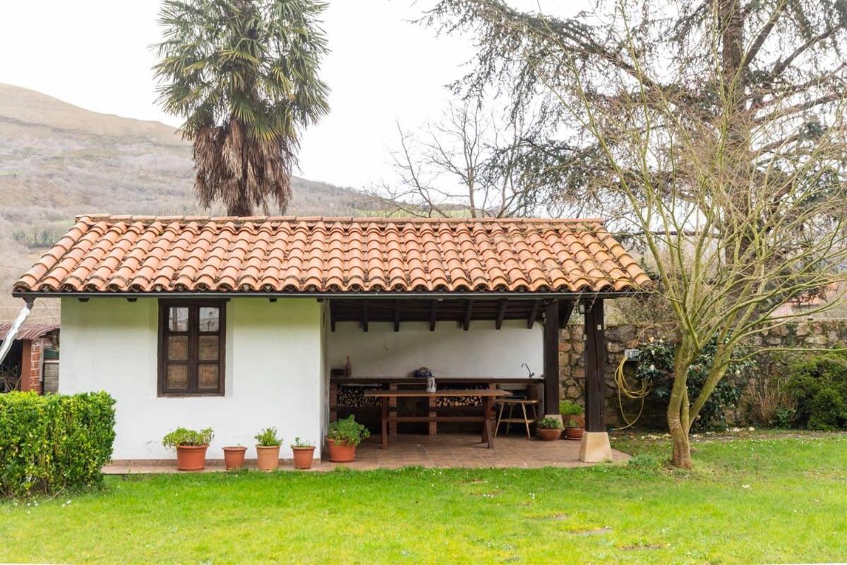 Casa Rural La Carlota Renedo De Cabuerniga Villa Exteriör bild